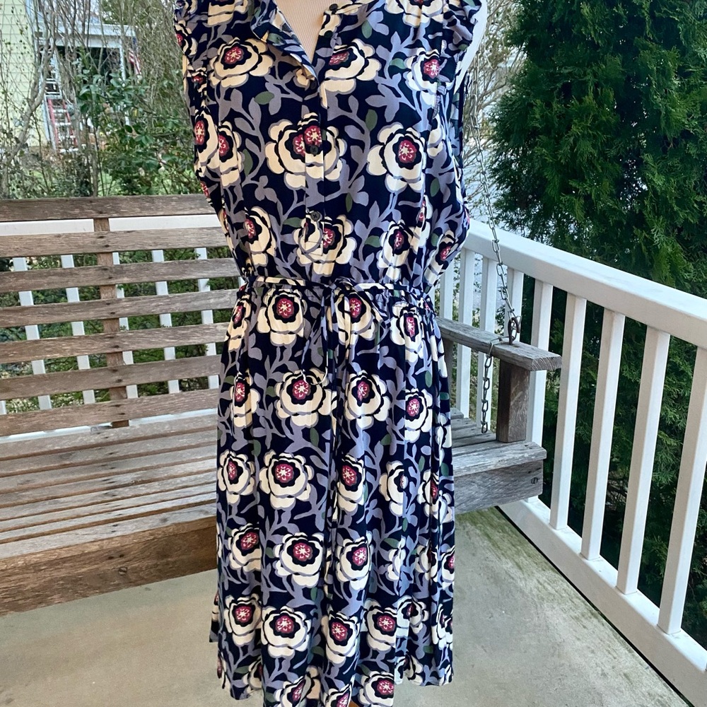 Brand New Loft Floral Navy Dress | Size L women’s